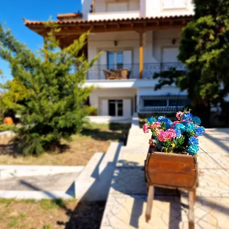 Liana : Luxury With Fantastic Sea View, Near Airport Вилла